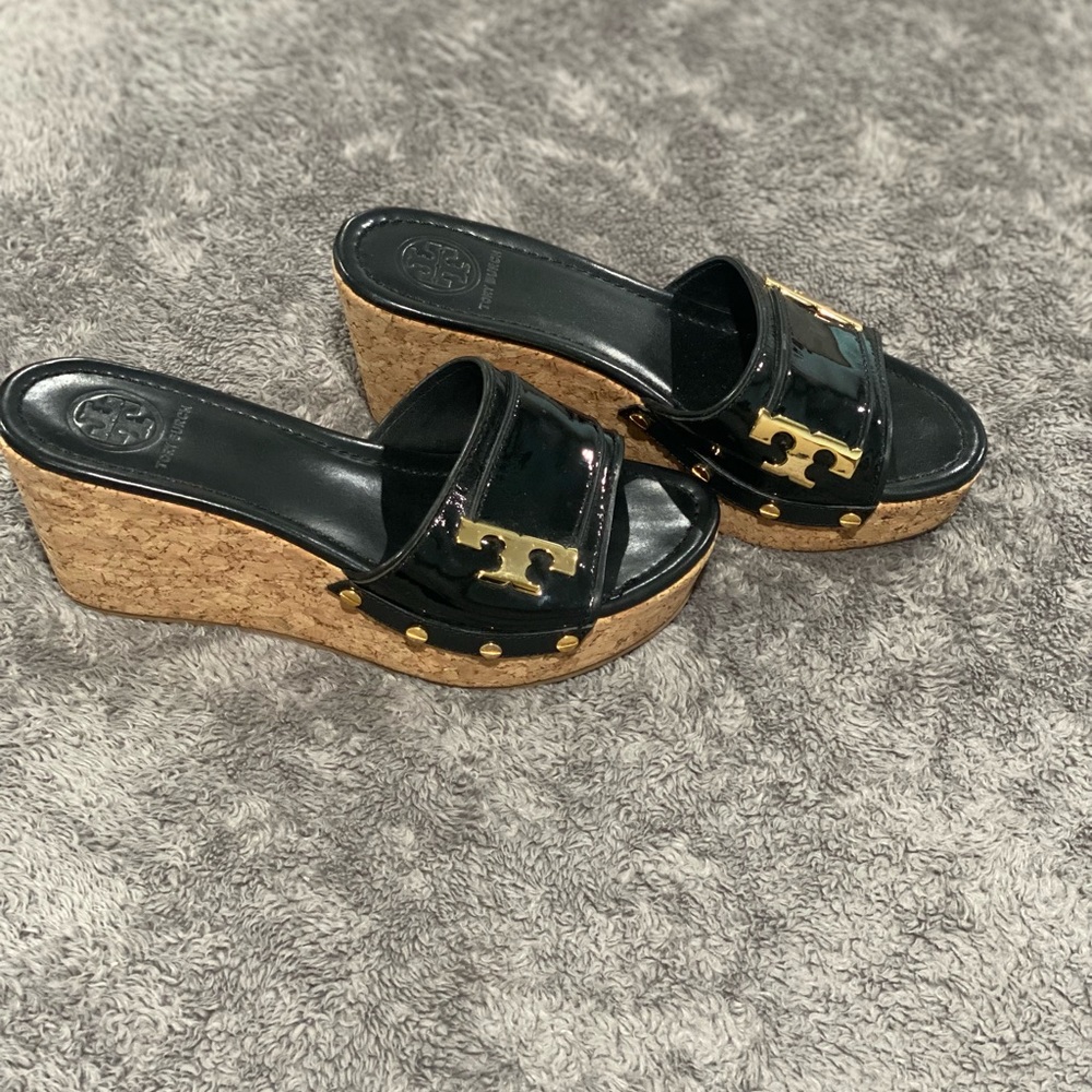 Tory Burch Pamela Black Patent Wedge - Size 8